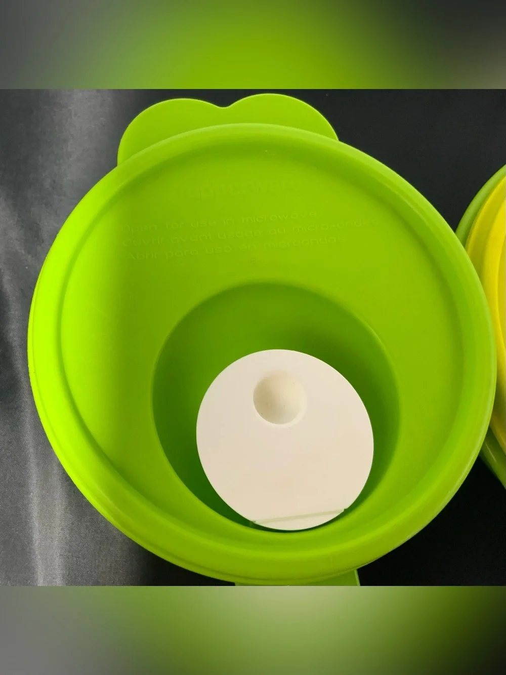 Green Tupperware Soup Mug 16oz & Thatsa Extra Mini Bowl 2 1/2c USED